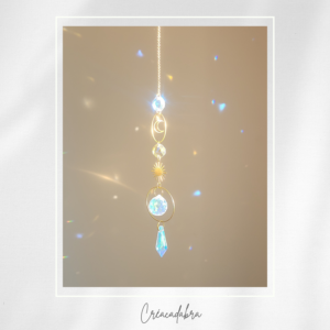 Attrape-soleil artisanal « Espoir Scintillant » – Cristaux teintés féeriques