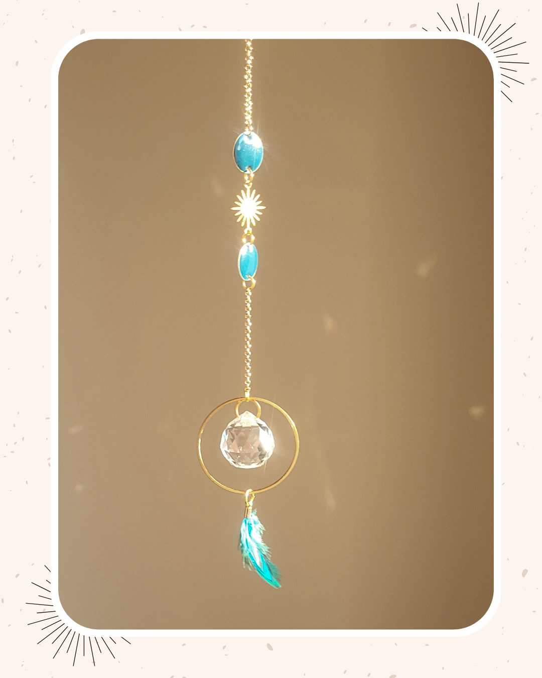 Attrape soleil original de qualité fait main artisanal plume et sequins bleus créacadabra